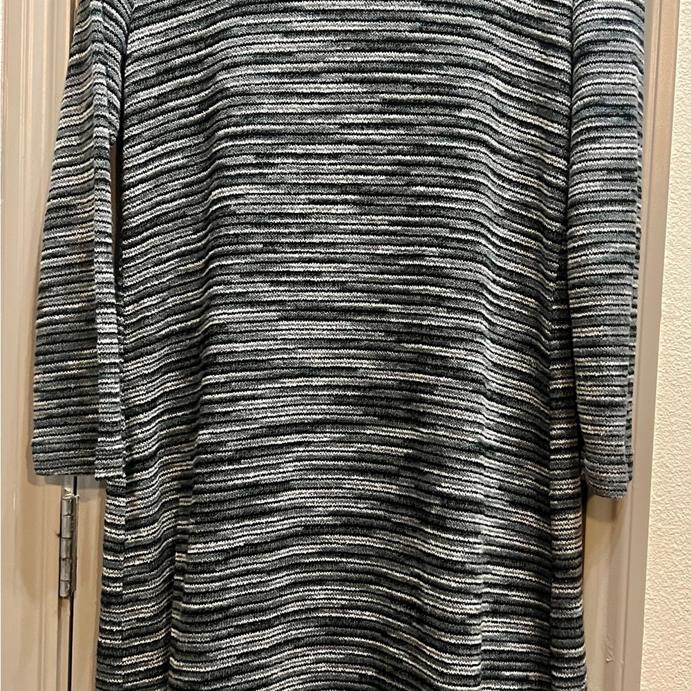 Medium cardigan, ankle length, black, white & gray.